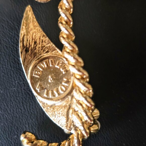 Vintage Butler & Wilson Faux Pearl Flower Brooch Pin - Picture 9 of 9